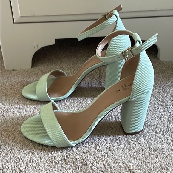 Mint vegan strap heels - Picture 3 of 6